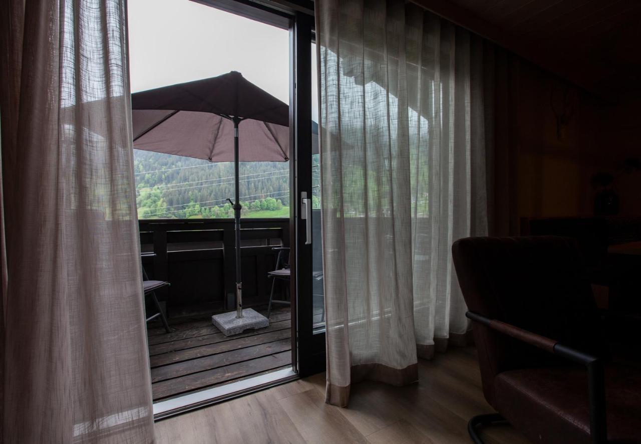 Haus 4 Montafon By Pferd Auf Wolke Apartment Gaschurn Ngoại thất bức ảnh